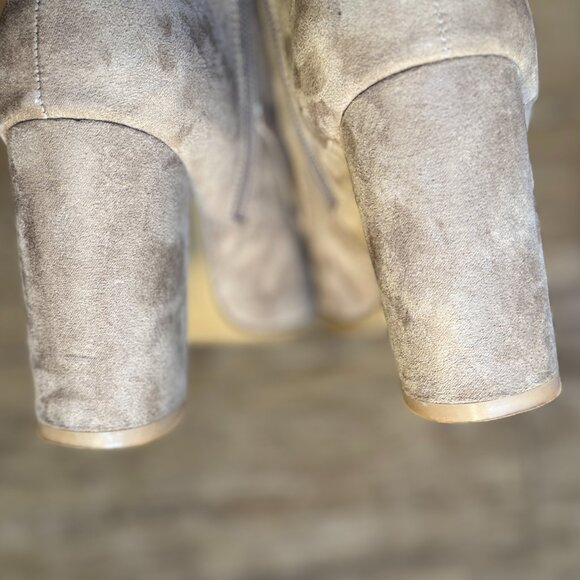 Madden Girl Klaim Boots Women's Size 7.5 Taupe High Heels Lace ups Used in Box - Picture 7 of 10